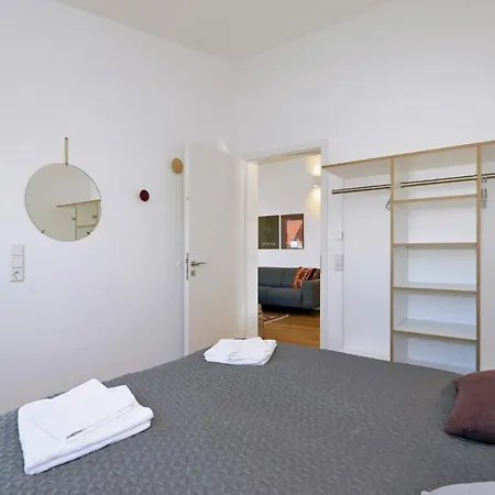 Dom wakacyjny Stunning In Lembruch-dmmer See With Sauna, Wifi And Indoor Swimming Pool